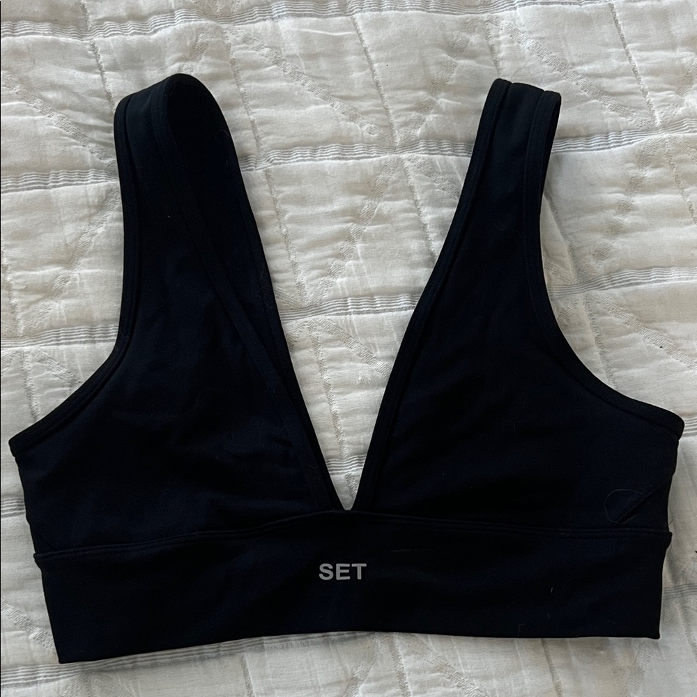 SET Active Black Sports Bra